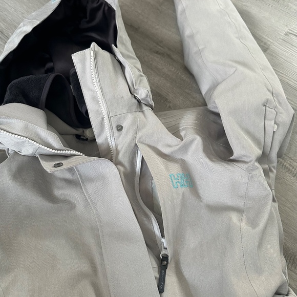 Helly Hansen Winter Coat/Ski Coat XS Cloud Grey - Picture 9 of 11